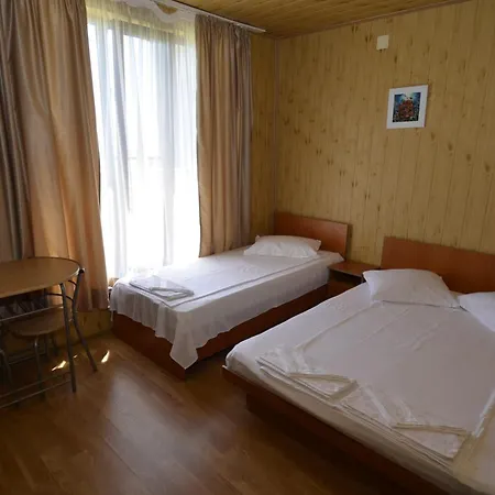 Casa de hóspedes Adytza